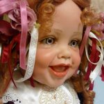 Радость к миру. Коллекционная кукла Fayzah Spanos