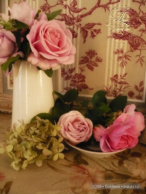 Домик на самой окраине... В гостях у художника Helene Flont