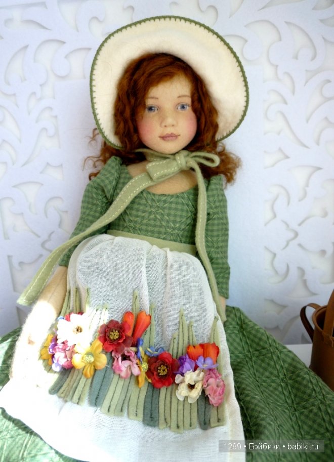 Mary Quite Contrary от Maggie Iacono (2004 г.)