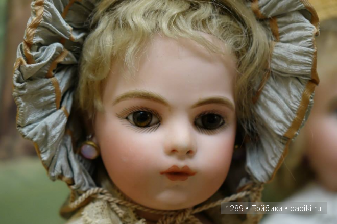 Работы Бранки Шарли (Branka Schärli) в Музее антикварных кукол в Париже (фото 7)