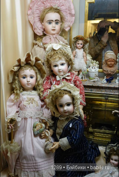 Работы Бранки Шарли (Branka Schärli) в Музее антикварных кукол в Париже (фото 10)