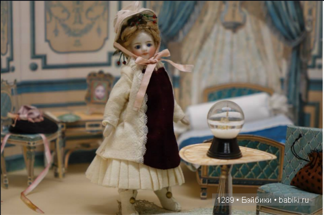 Работы Бранки Шарли (Branka Schärli) в Музее антикварных кукол в Париже