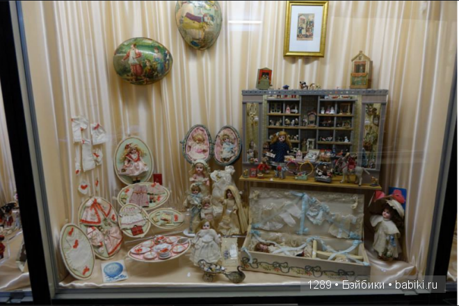 Работы Бранки Шарли (Branka Schärli) в Музее антикварных кукол в Париже