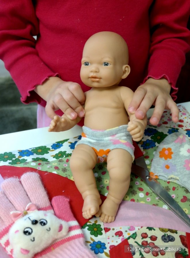 Первый наряд для Лялечки | Бэйбики Первый наряд для Лялечки — Одежда и обувь для кукол своими руками: фото