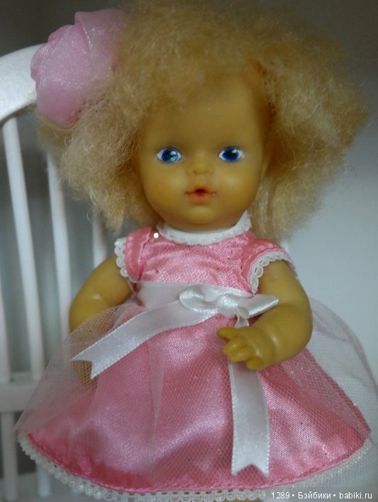 Юлька и корзиночка с цветами или привет из детства