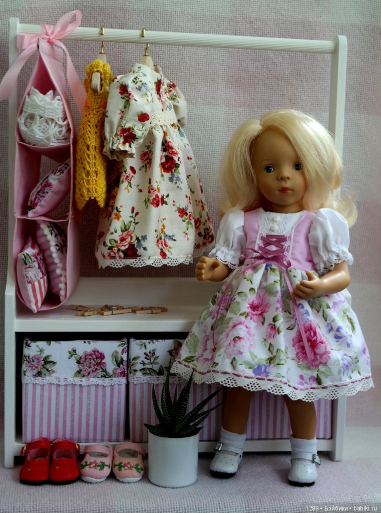 Стойка для одежды превращается