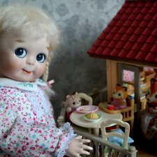 Пуговичка. Googly от Bill & Carole Parrish