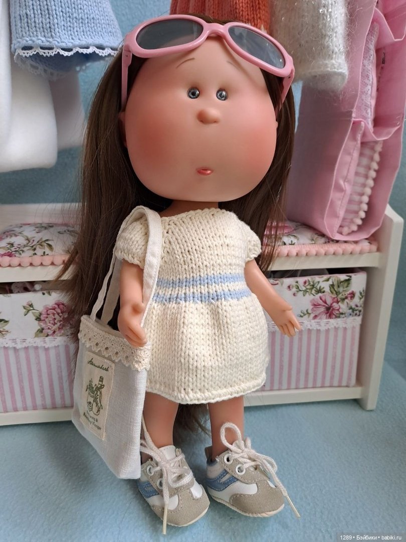 Вязаное платье для куклы Mia от Nines d’Onil (фото 5)