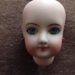 Голова-реплика  модной куклы