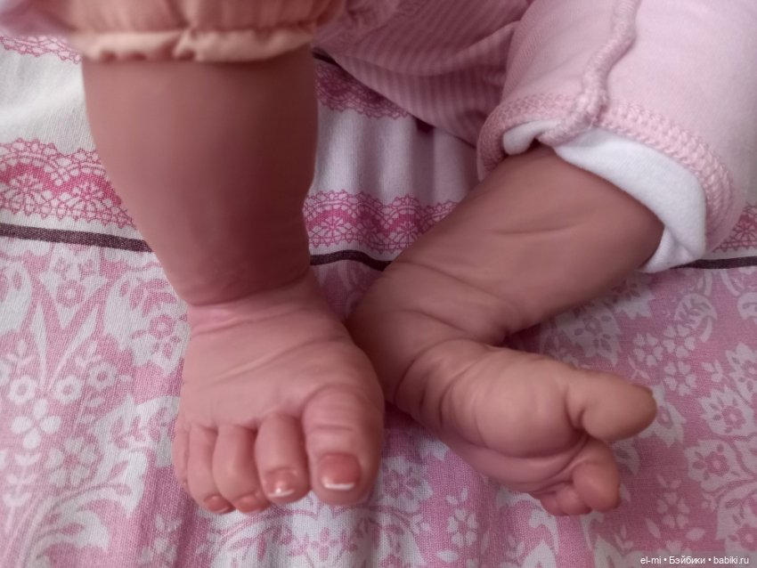 Добро пожаловать домой, дорогая Эмили! Куколка Ashton Drake от Linda Webb