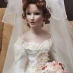 Коллекционная фарфоровая кукла - невеста , " Отражение Осени "