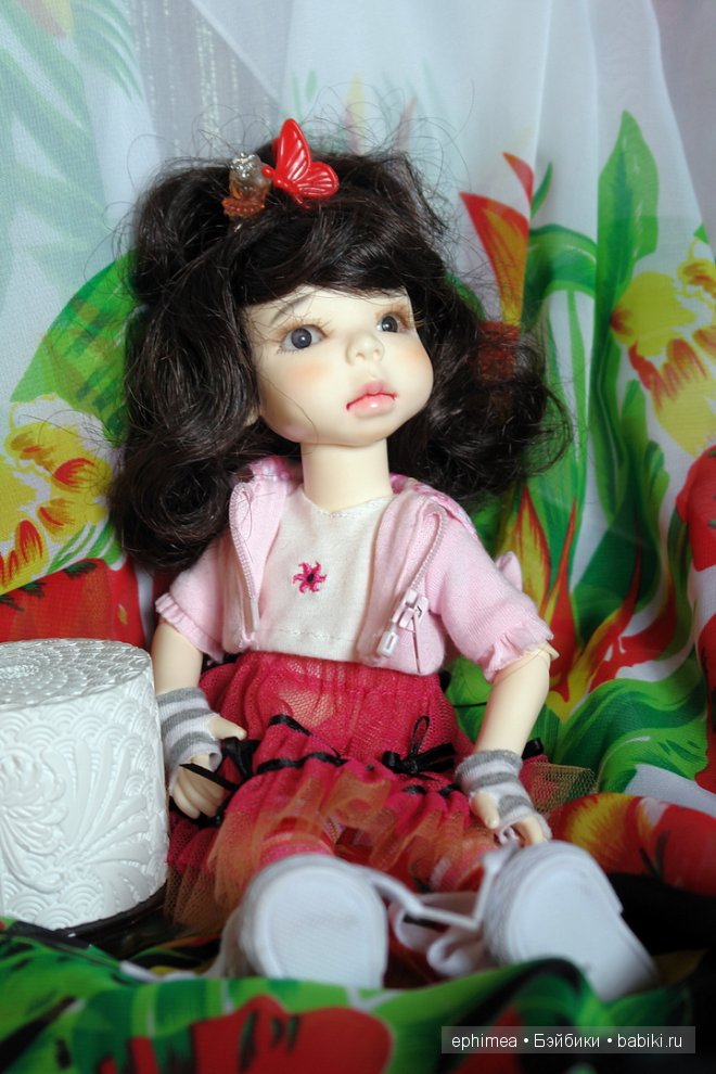 Lilly Kim Lasher 2010