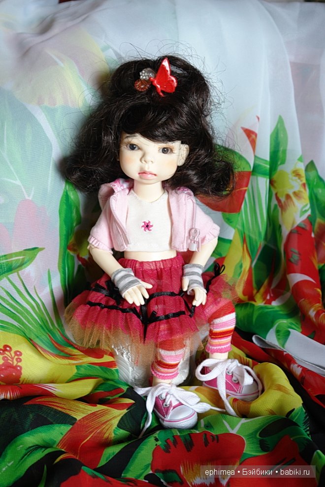 Lilly Kim Lasher 2010