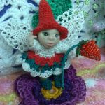 Земляничный эльфик и другие. Новые мини-вязалочки.