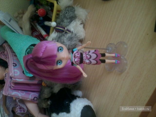 Велосипедная прогулка блайзочки Вайлетт (фото 2)