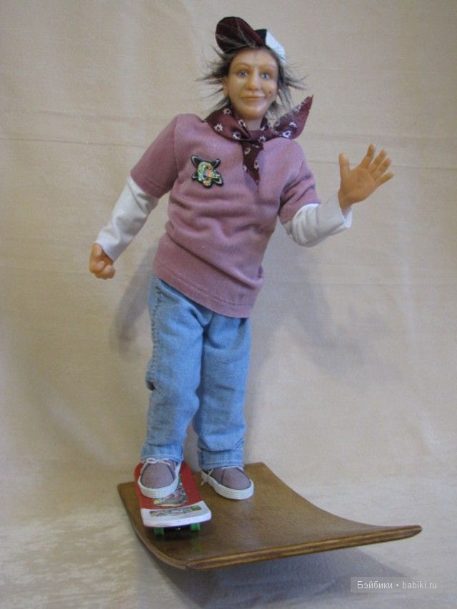 Скейт Бордист