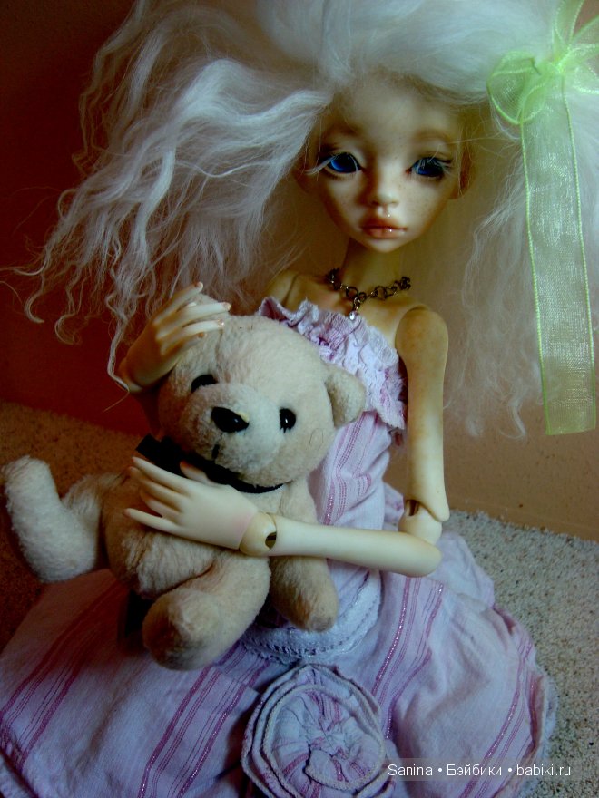 Тайна моей гостьи. Сочинение в двух частях. (Ларина от ДИМ)