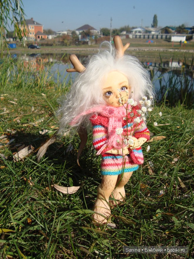 Погожий осенний денечек. Лялькина прогулка