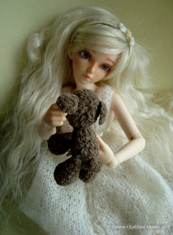 У меня новенькая! Мейк-ап, блаш, маникюр (фото 8)