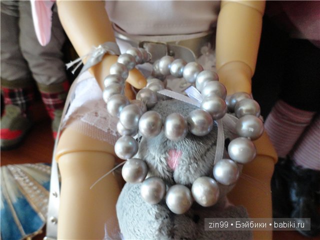 игровые и коллекционные куклы