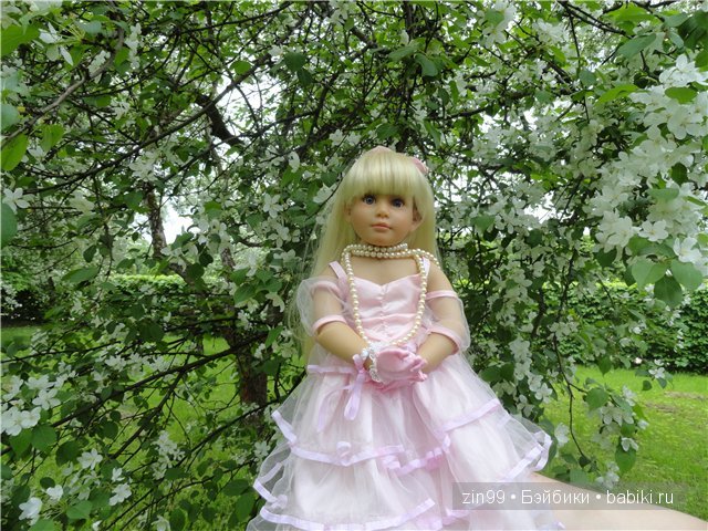 игровые и коллекционные куклы