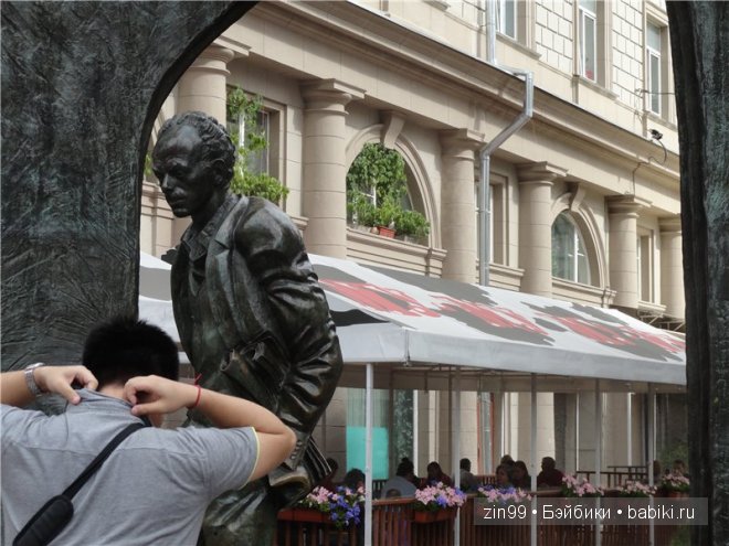 Арбат! Прогулка по Москве с куклой БДЖ Resinsoul Селенией (фото 2)