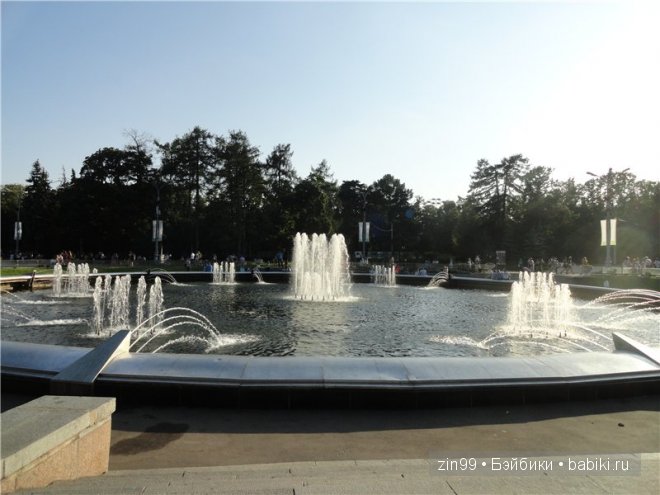 Прогулка по парку Сокольники в Москве в компании с Мышонком (фото 10)