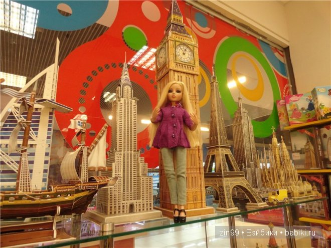 Удивительные сооружения мира вместе с куклой Тоннер (фото 6)
