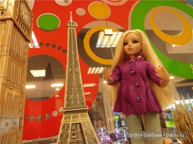 Удивительные сооружения мира вместе с куклой Тоннер (фото 9)