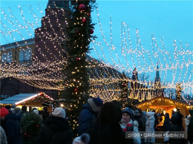 Прогулка Пенни Galoob Baby Face по праздничным ярмаркам в Москве