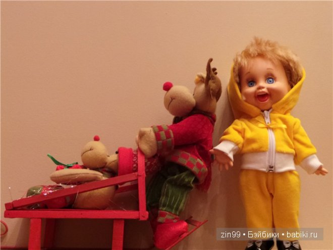 Прогулка Пенни Galoob Baby Face по праздничным ярмаркам в Москве