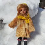 Зимняя прогулка у пруда с Ханной куклой Готц или новая шубка!