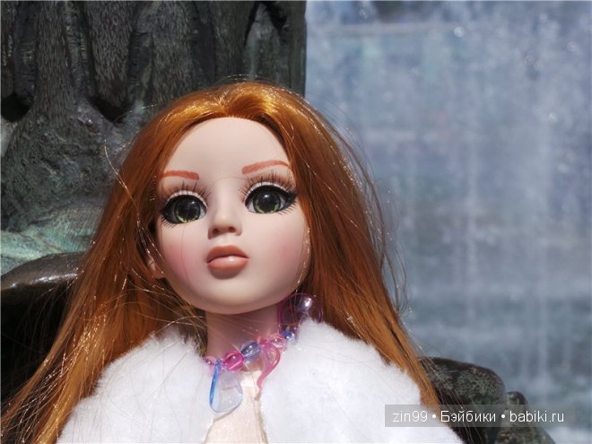 Amber Essential Tonner и Ellowyne Tonner dolls на прогулке, и дома