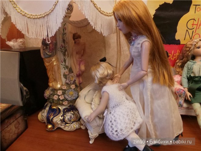 Куклы от Тоннер Perfect Impressions Patsy и Patsy Basic дома знакомятся с остальными девочками (фото 9)