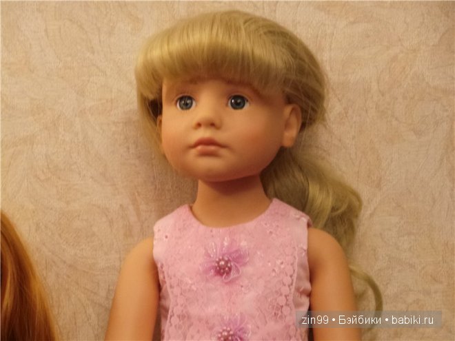 Две принцессы и показ одежды для кукол Готц