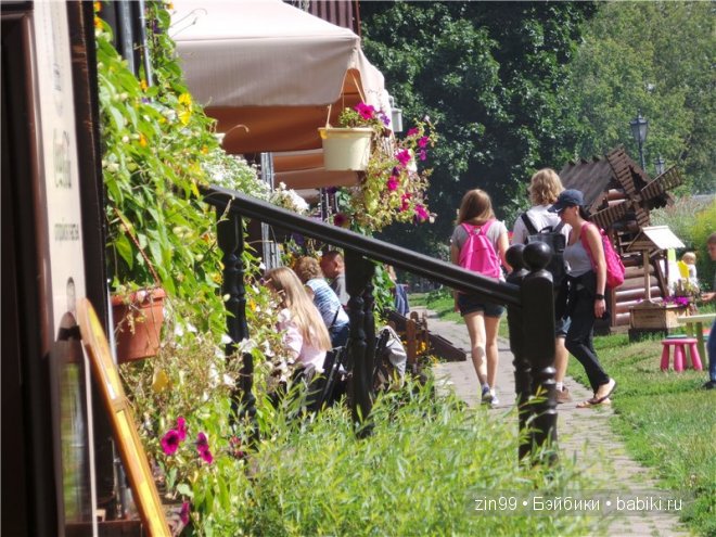 Поездка в Коломенское с куклой БЖД Тонг-Тонг или Ярмарка меда