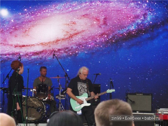 По бульварам и улицам Москвы с куклами Cabbage Patch Kids dolls