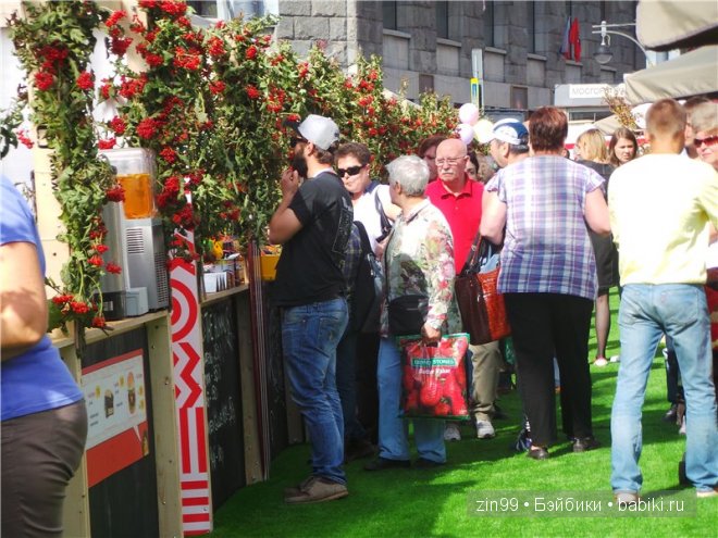 По бульварам и улицам Москвы с куклами Cabbage Patch Kids dolls (фото 4)