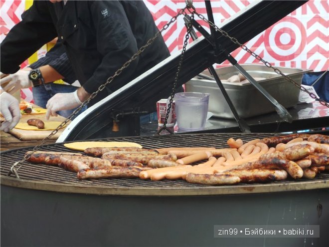 По бульварам и улицам Москвы с куклами Cabbage Patch Kids dolls