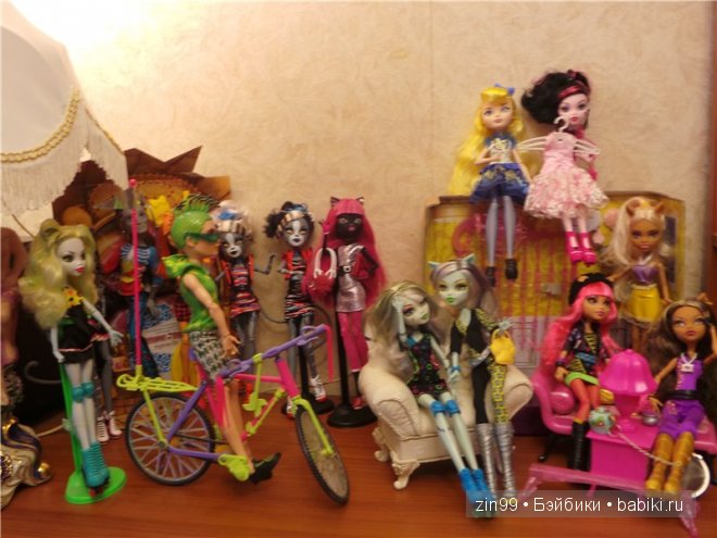 Монстры Хай Moster High. Кошки против Волков