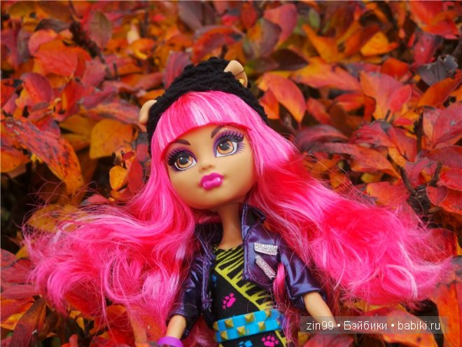 Багряная осень и новая любовь у кукол Monster High (фото 6)