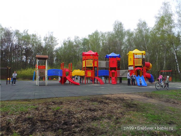 Весна! Все распускается, гуляем с куклами Galoob Baby Face doll