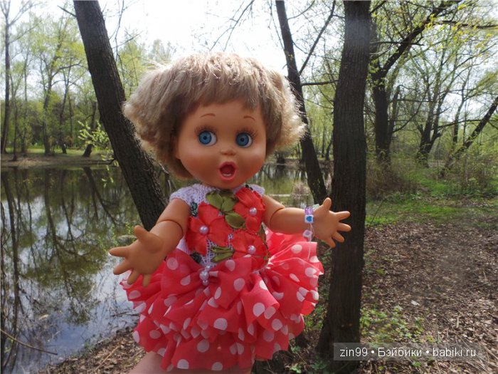 Весна! Все распускается, гуляем с куклами Galoob Baby Face doll