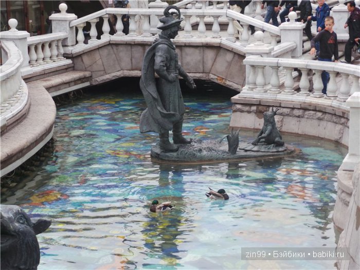 Выставка камней или дождливые выходные