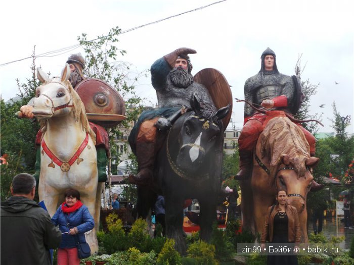 Выставка камней или дождливые выходные