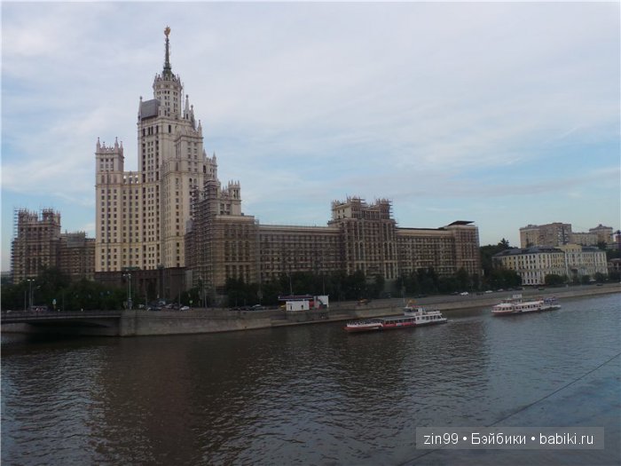 Монстры Хай снова в городе! И я говорю им Здравствуйте