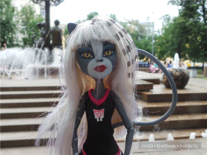 Монстры Хай снова в городе! И я говорю им Здравствуйте