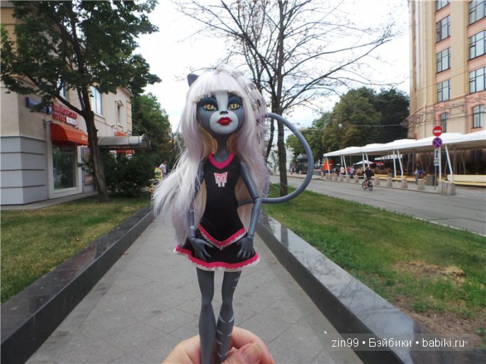 Монстры Хай снова в городе! И я говорю им Здравствуйте