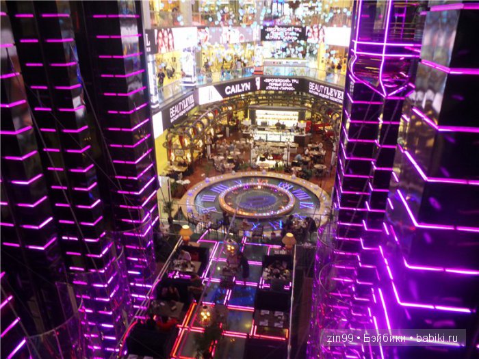 Монстры Хай снова в городе! И я говорю им Здравствуйте