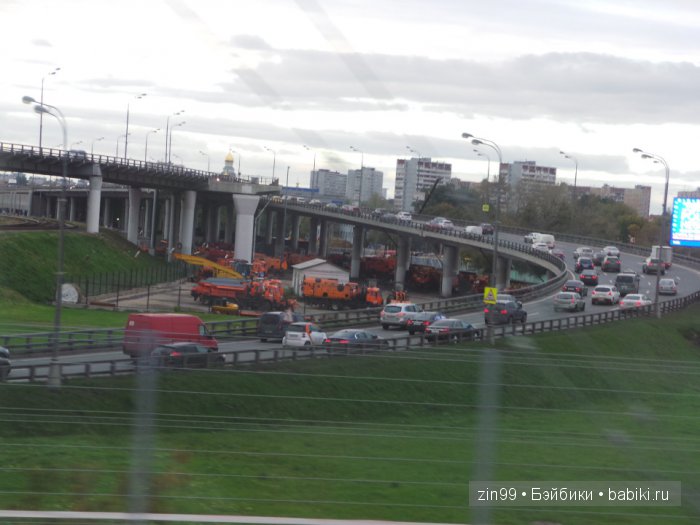 Путешествие внутри Москвы, мальчика Бана-на